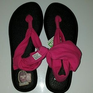 Sanuk Sling Sandals
